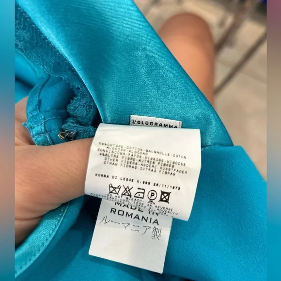 Sexy D&G Dress - Picture 6 of 6